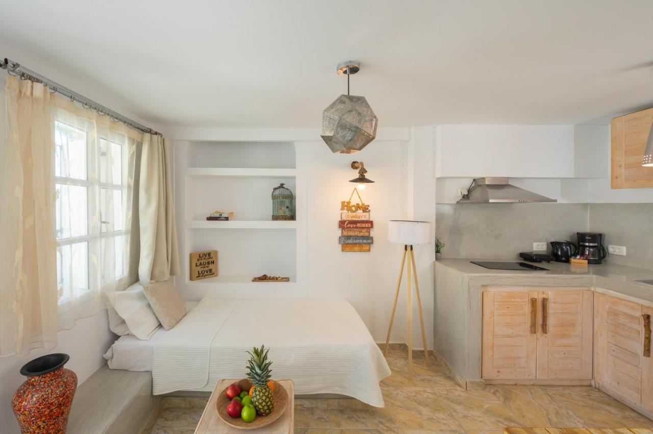 Loukas & Emma Eco Houses Perissa  Ngoại thất bức ảnh
