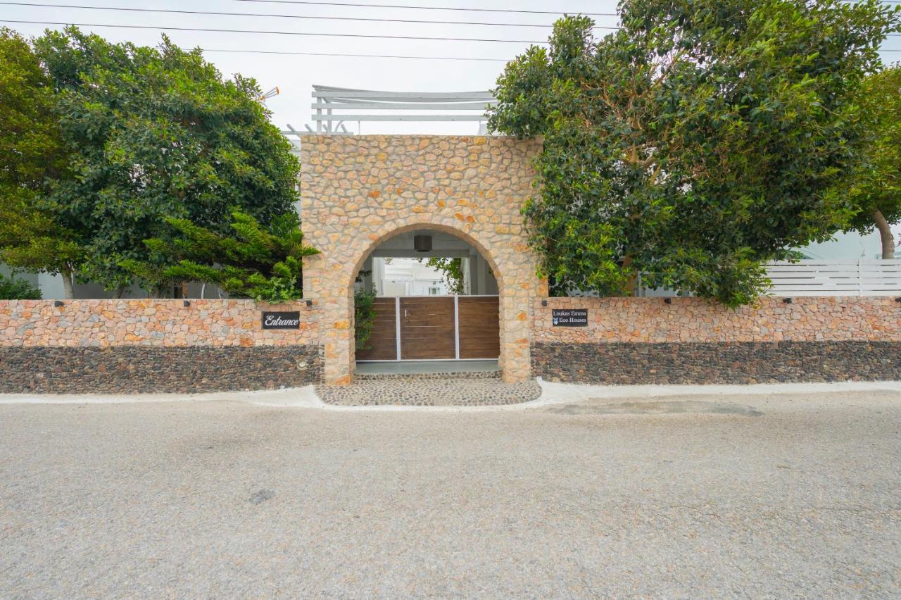 Loukas & Emma Eco Houses Perissa  Ngoại thất bức ảnh